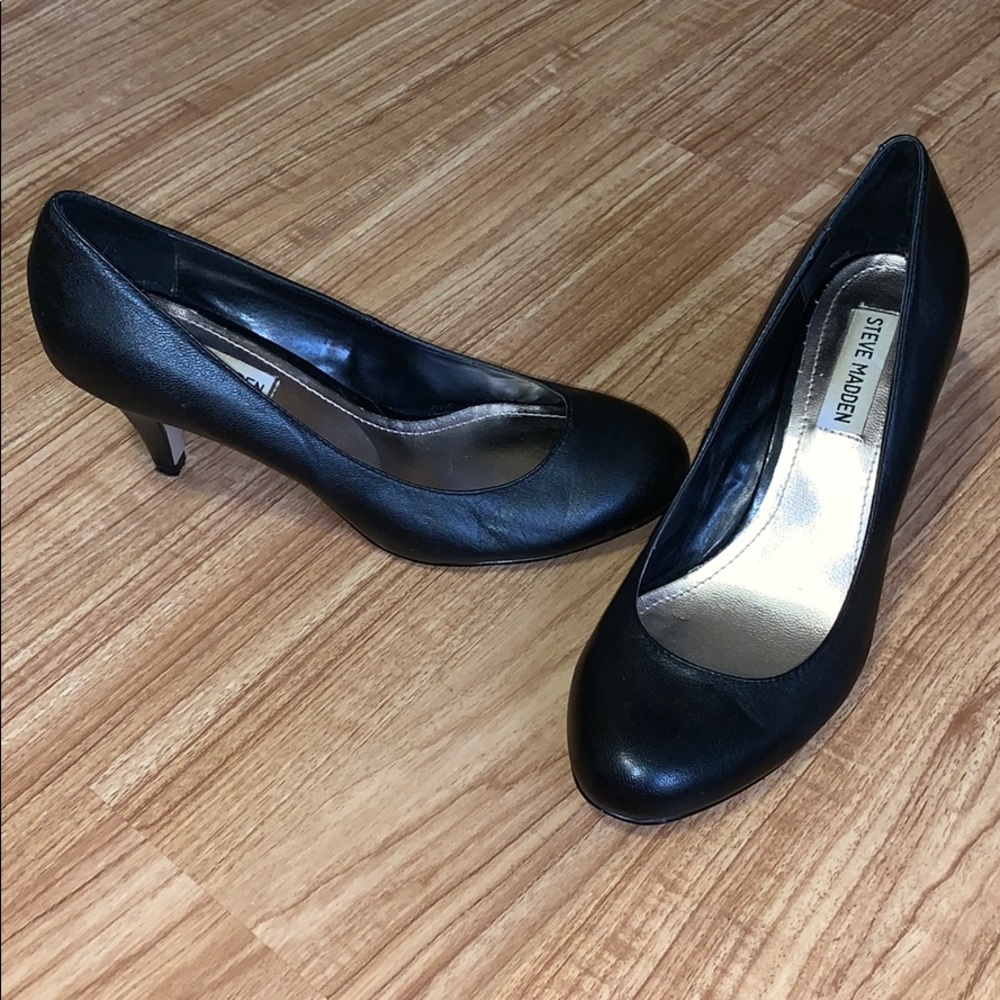 Steve Madden Ulltra Pumps